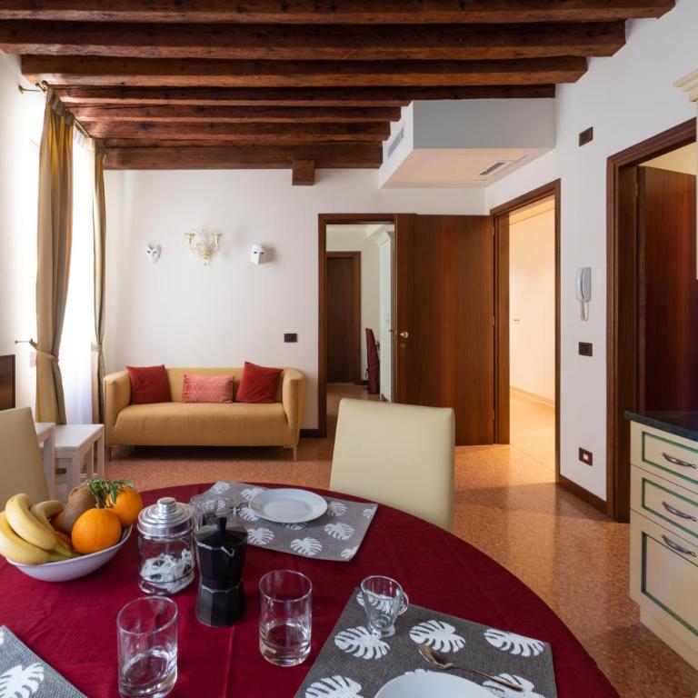 Ve-nice Suite San Marco C4439 - Three-Bedroom Apartment - 85