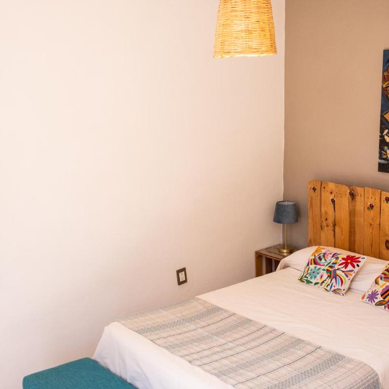 Spacious artsy home with fast WiFi - Villa - 32