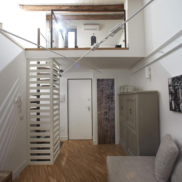 Ferrini Home - Via Monte Sant'Agata - One-Bedroom Apartment with Terrace - 13