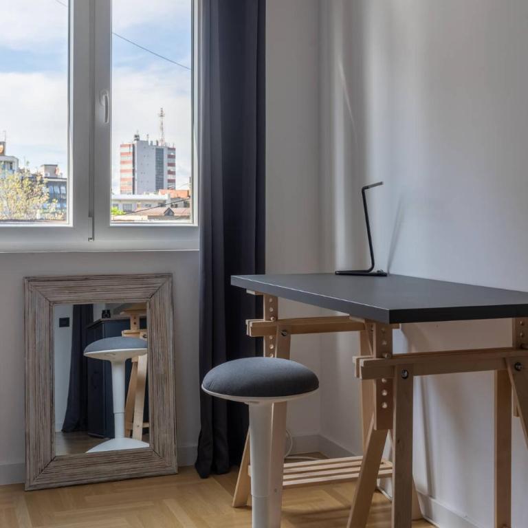 HostGost Selected Suites – Parliament - Apartman sa 2 Spavaće Sobe - 11