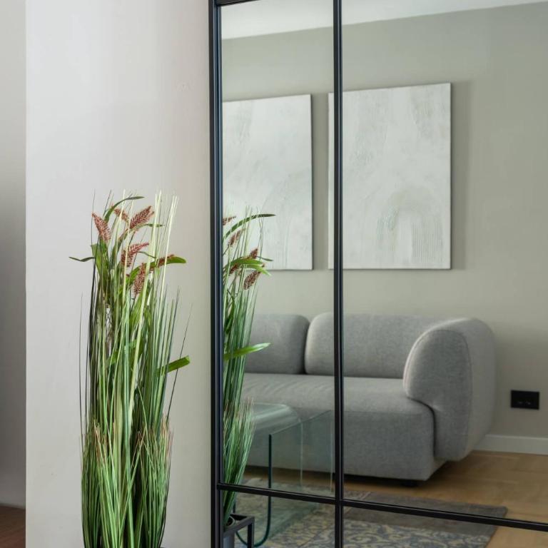 HostGost Selected Suites – Parliament - Apartman sa 2 Spavaće Sobe - 2