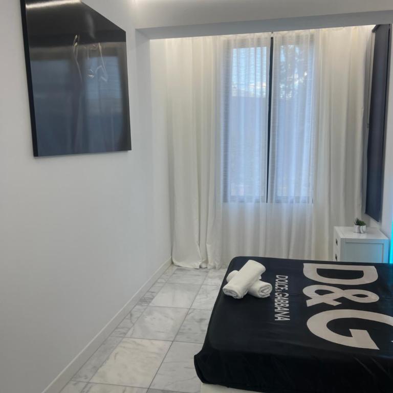 DeLuxe House Valencia - Two-Bedroom Townhouse - 28