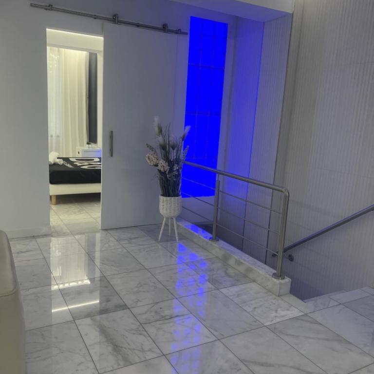 DeLuxe House Valencia - Two-Bedroom Townhouse - 72