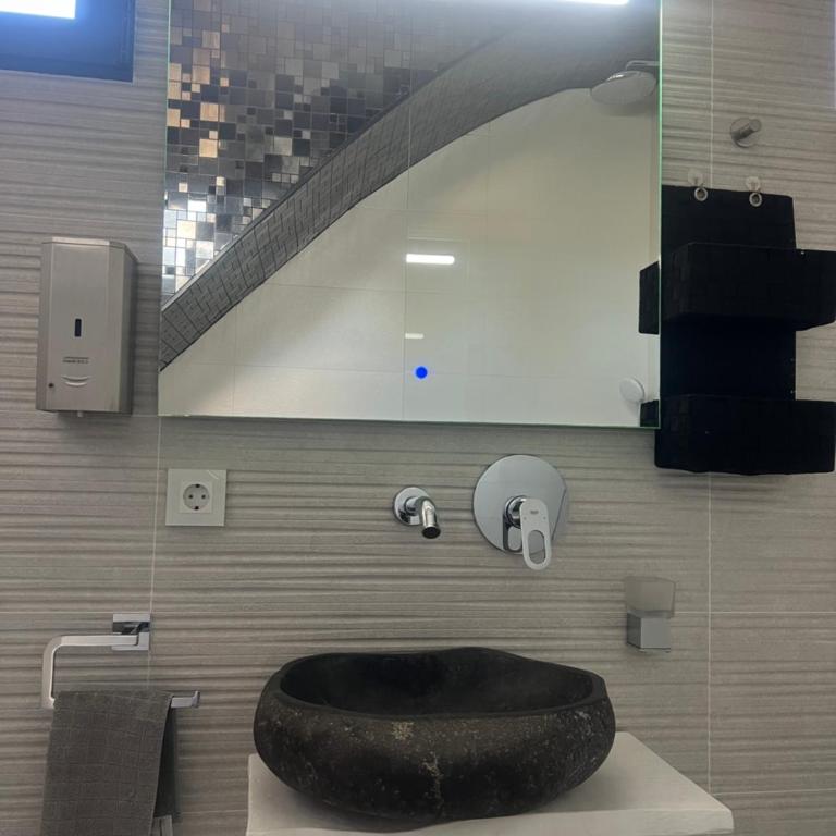 DeLuxe House Valencia - Two-Bedroom Townhouse - 77