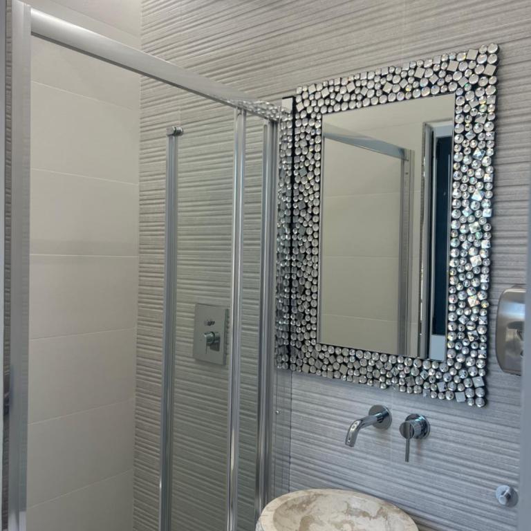 DeLuxe House Valencia - Two-Bedroom Townhouse - 78