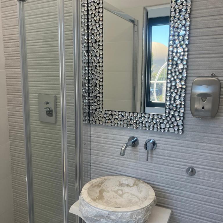 DeLuxe House Valencia - Two-Bedroom Townhouse - 79