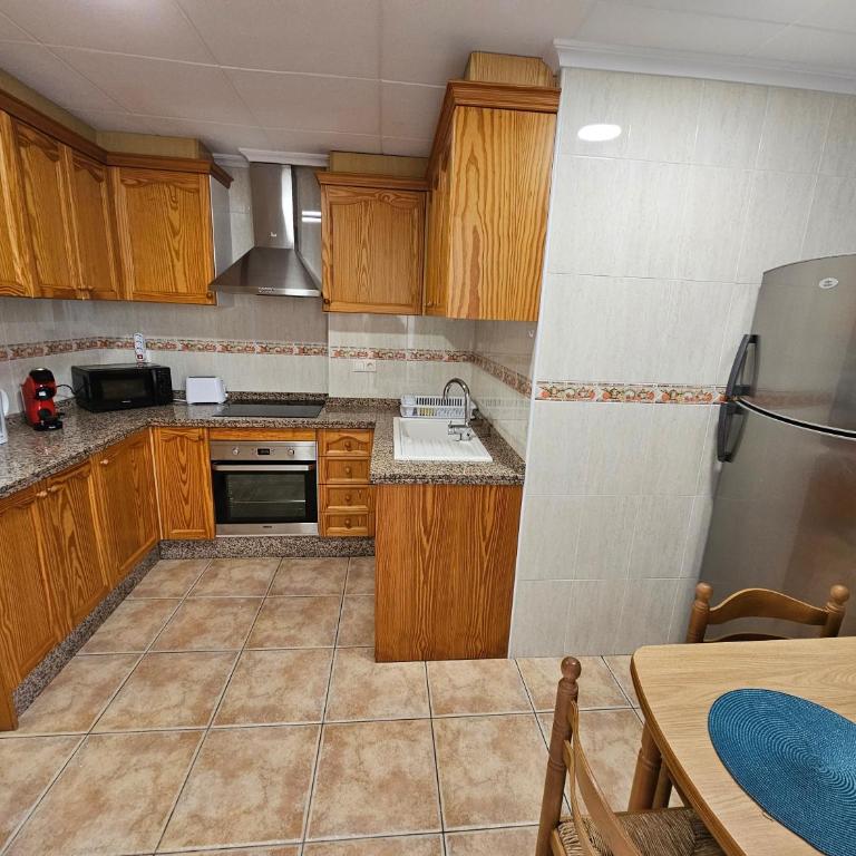 Apartamento las Brisas - Two-Bedroom Apartment - 15