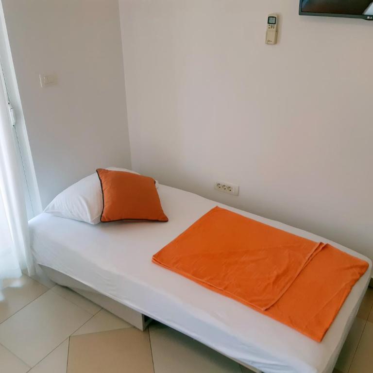 Apartments Ivanović - Apartman s 1 Spavaćom Sobom i Balkonom - 13