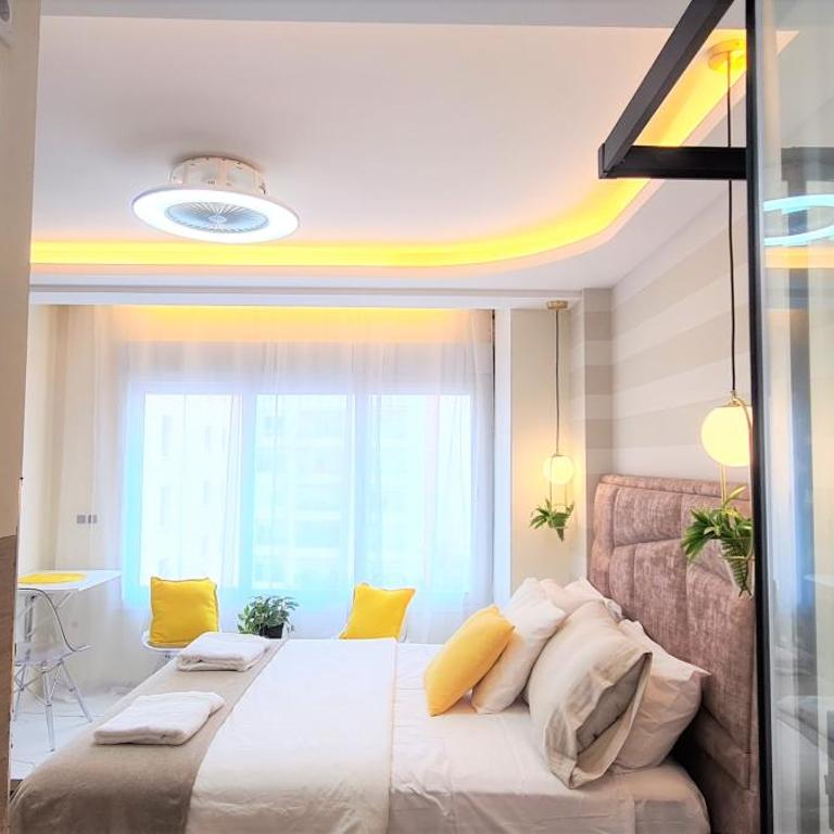 ESTEPONA RADA BEACH ABC APARTMENTS & ESTUDIOS A - Deluxe King Studio - 6