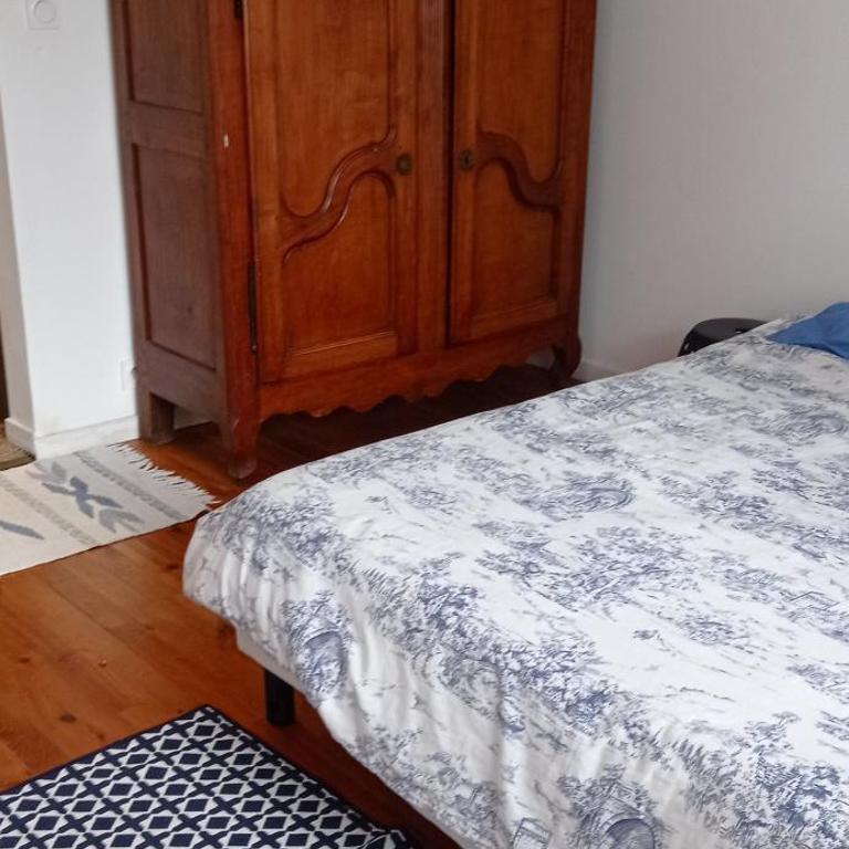 80 m2 appartement indépendant, 4 personnes et plus, piscine et jardin Direct Gare Aéroport - Two-Bedroom Apartment - 13