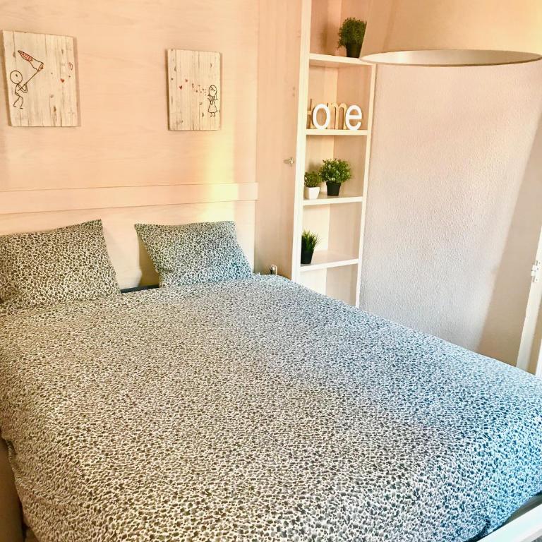 CÓMODO Y CÉNTRICO ESTUDIO DE LUJO EN ATOCHA - JARDÍN BOTÁNICO. WIFI - One-Bedroom Apartment - 22