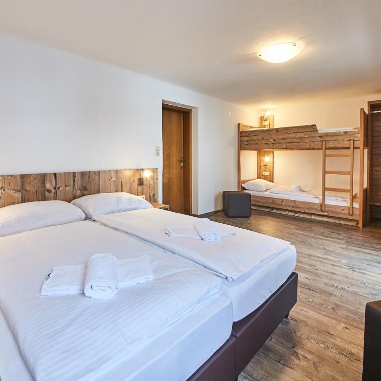 Hotel Barbarahof Saalbach - Haus mit 8 Schlafzimmern - 7
