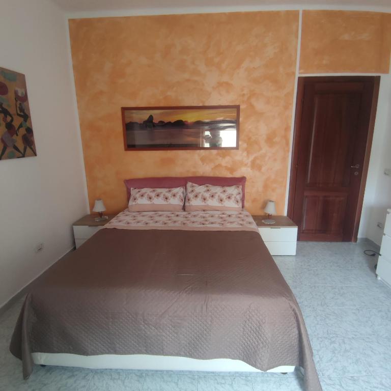 Dream House Toti - Near Central Railway Station Renewed - Two-Bedroom Apartment - 9