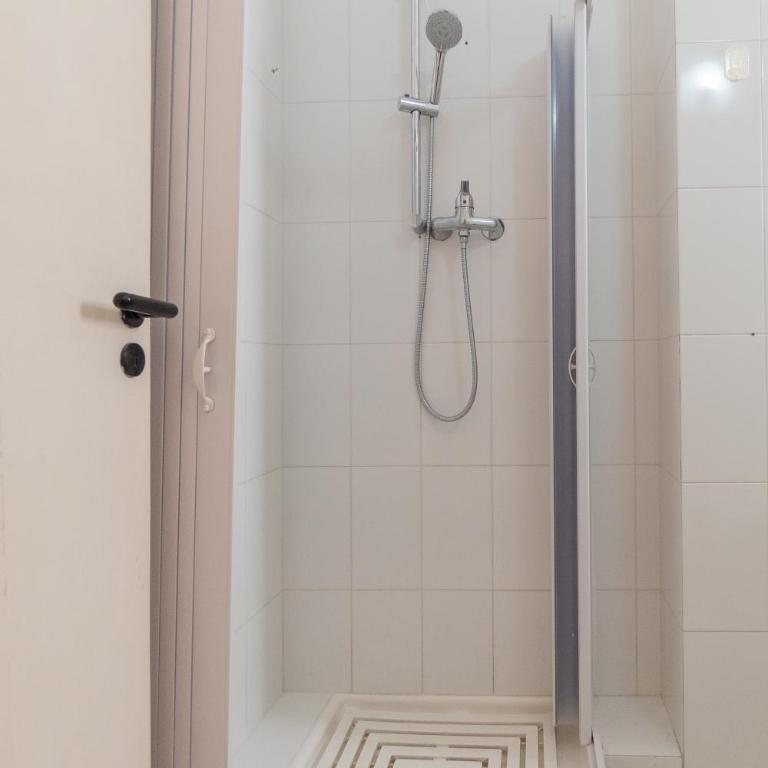 Appartamenti vista Mare - Three-Bedroom Apartment with balcony and sea view - 10