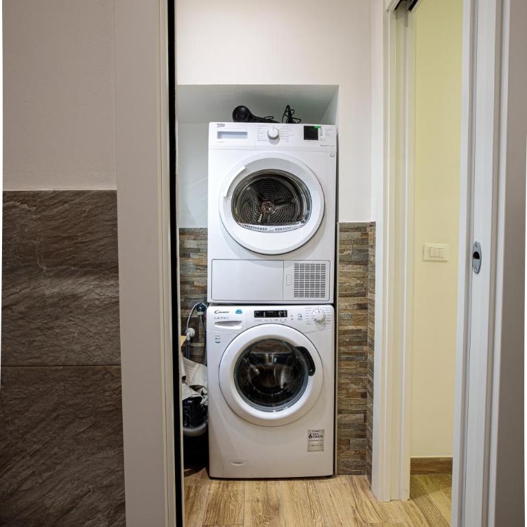 la Maison de Trieste Suite garage in centro 5 persone vicino Piazza Unità - Casa con 2 Camere da Letto - 8