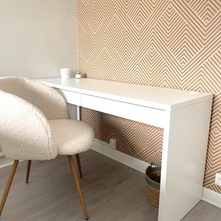 Le Compans: exceptionnel T5 en berges du Canal - Appartement - 38