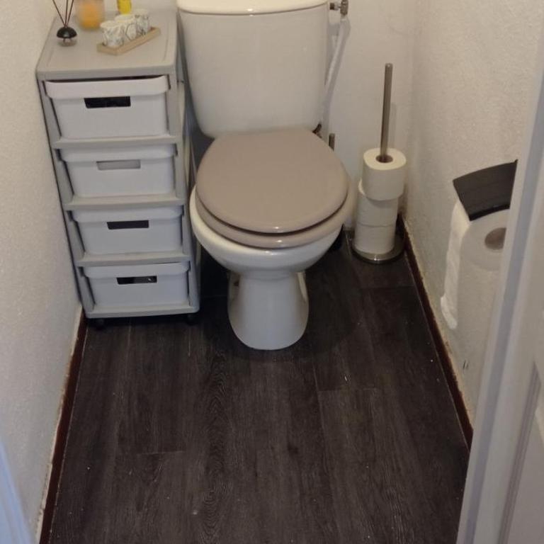 Appart 31 m2 indépendant, Piscine Jardin Direct Gare Aéroport et jardin - One-Bedroom Apartment - 10