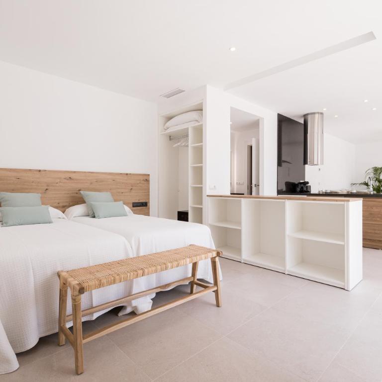 Bossa Bay Suites with Private Pool - MC Apartments Ibiza - Suite con piscina privada - 13