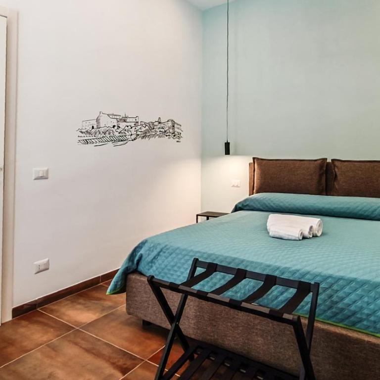 Casa Calù Castel Sant'Elmo - Deluxe Double Room with Balcony - 1