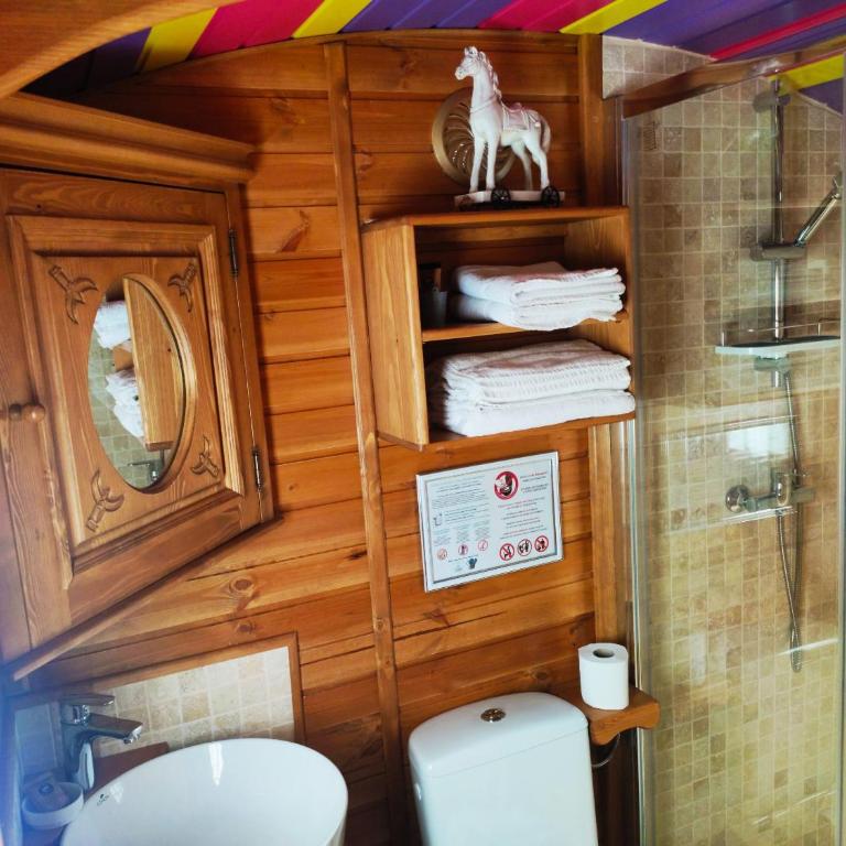 Logis Le Nid du Pont de Gau - Wohnwagen aus Holz mit Terrasse und Klimaanlage - 10