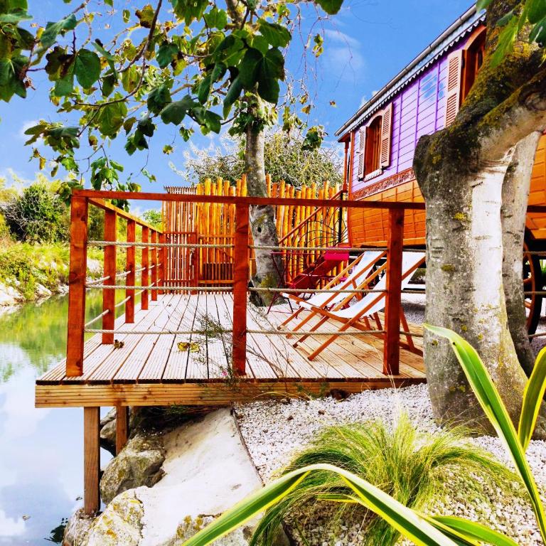 Logis Le Nid du Pont de Gau - Wohnwagen aus Holz mit Terrasse und Klimaanlage - 6