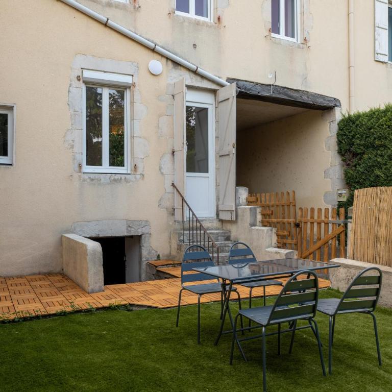 L'Authentique - Centre ville de Dax avec jardin - Studio - 12