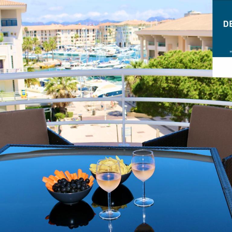 Port-Fréjus, LE CONSUL, appartement 2 pièces climatisé, terrasse & parking - Appartamento con 1 Camera da Letto - 91