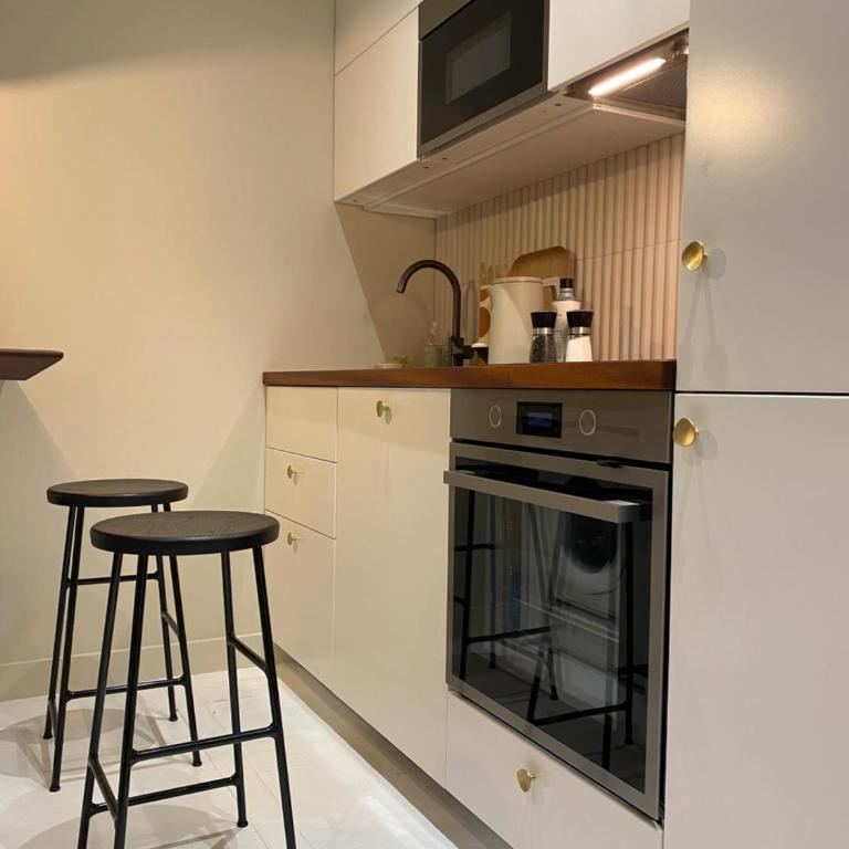 WELCOMING, LOVELY, CALM & CENTRALLY LOCATED FLAT - Appartement 1 Chambre - 7