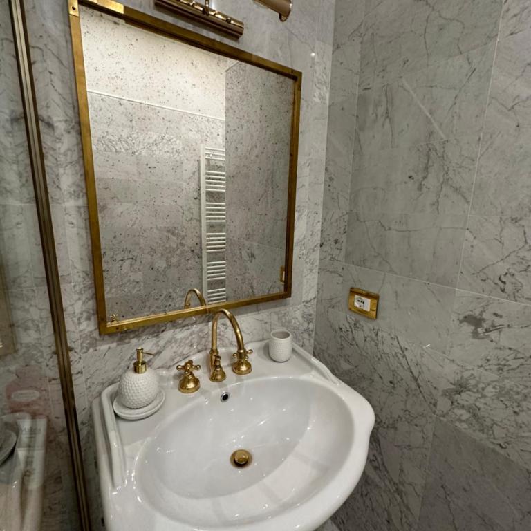 Casa Orsi - appartamento fronte Duomo a Firenze - Appartamento con 2 Camere da Letto - 16