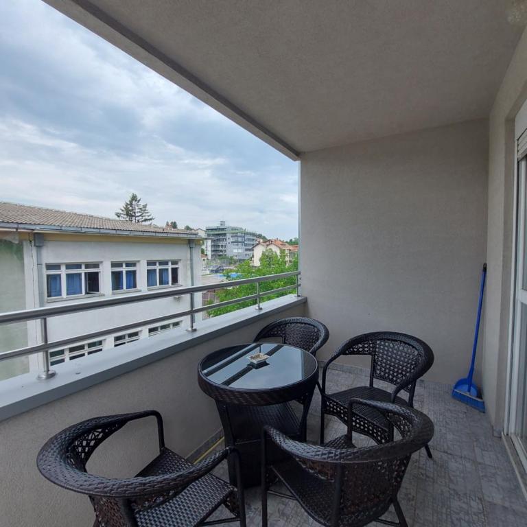 Apartmani Bojković - One-Bedroom Apartment - 9
