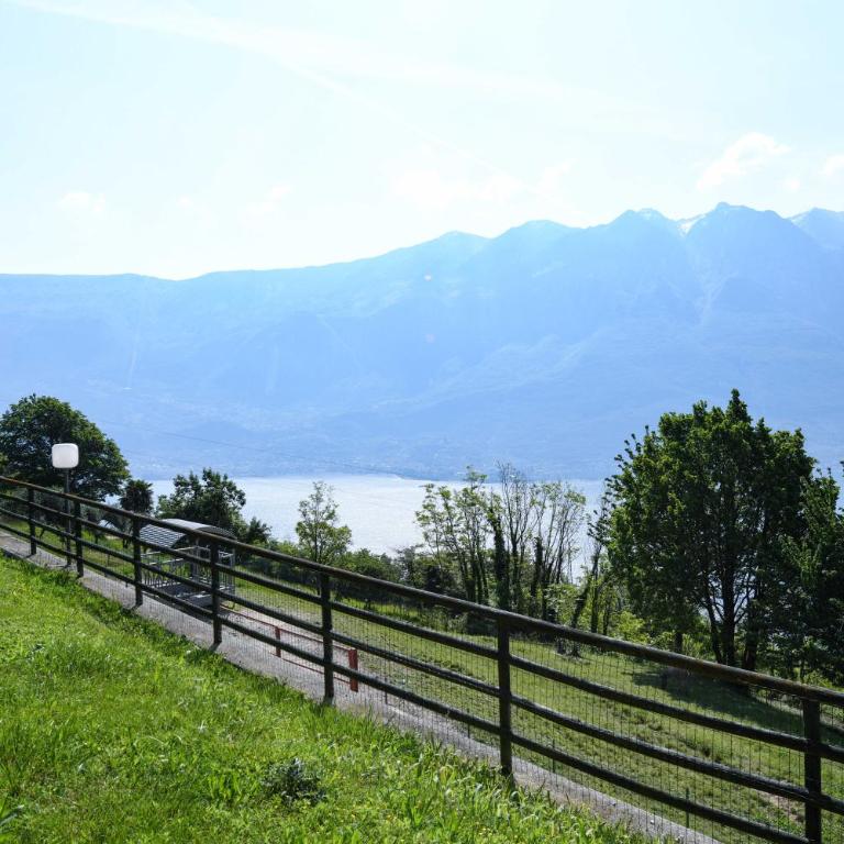 Residence Altogarda - Appartamento Premium con 2 Camere da Letto e Giardino - 4
