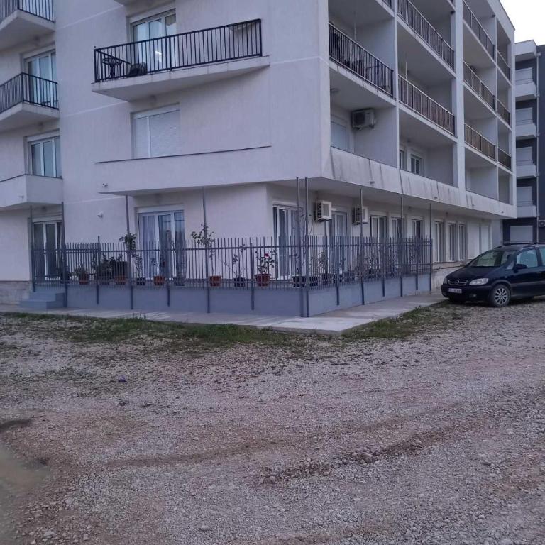 PERUN - Apartman sa 2 Spavaće Sobe - 1