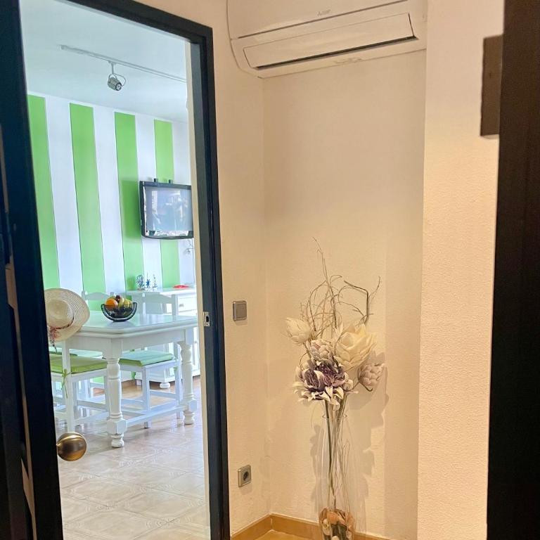 ALMA BEACH ESTARTIT - Two-Bedroom Apartment - 11