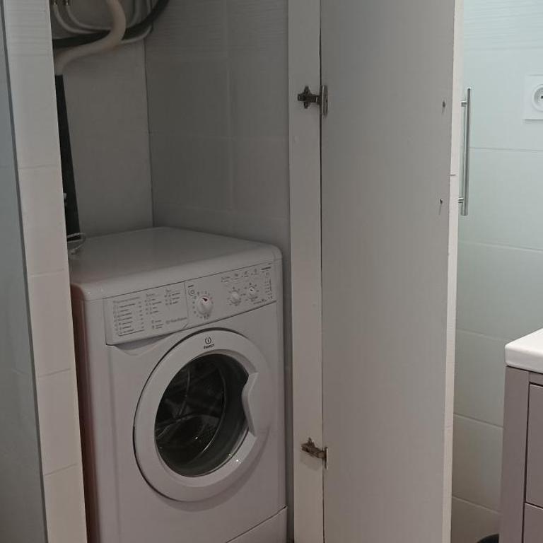 MENTON A 2 pas des plages de sable et du centre ville beau 3 pièces pour 3 personnes - Appartement 2 Chambres - 13