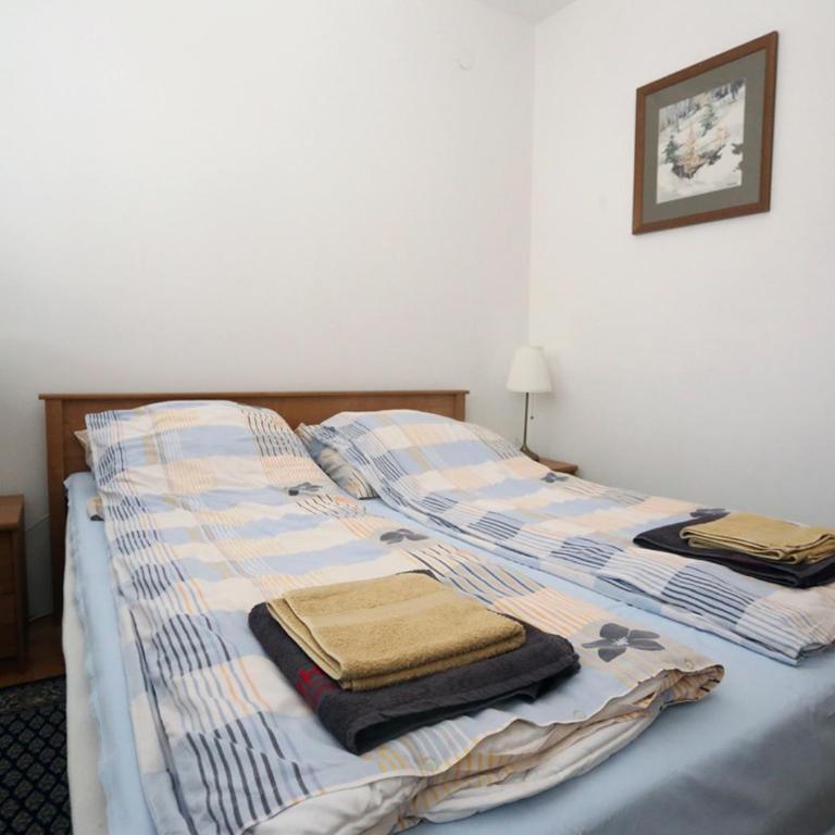 Snowball - Three-Bedroom Apartment - 27