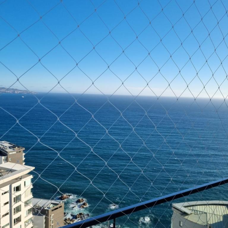DEPARTAMENTO CON VISTA DESPEJADA AL MAR - Apartamento de 2 dormitorios - 13