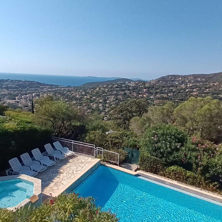 Villa à Cavalaire-sur-Mer avec piscine, sauna, parking et animaux acceptés - FR-1-226B-156 - Casa Vacanze - 2
