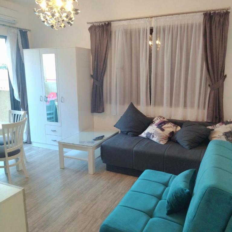 Apartmani Petrovac - Studio with Sea View - 10