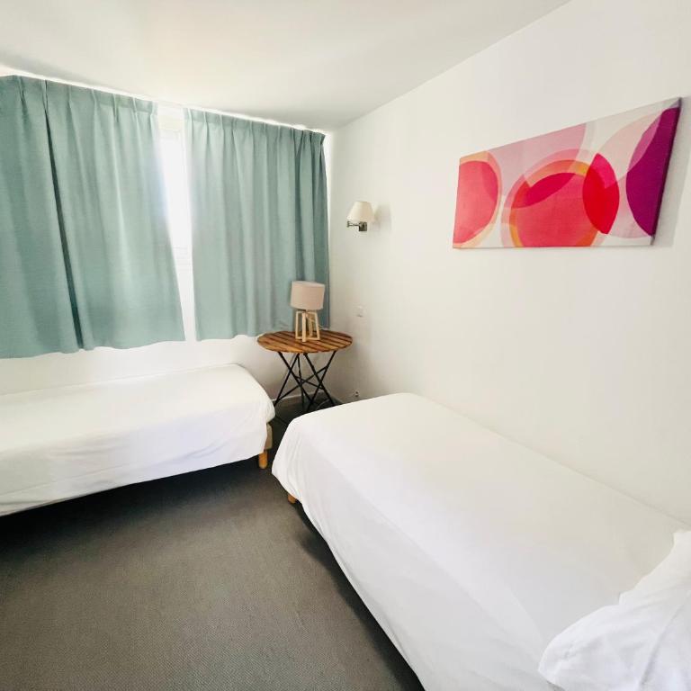 Brasilia Hôtel - Chambre Familiale - Vue Latérale sur Mer - 6