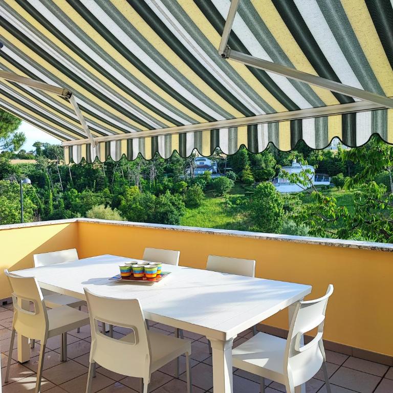 Italian Experience-CASA NADIA a pochi passi dal mare con garage, terrazza e sala giochi - Appartamento con 3 Camere da Letto - 1