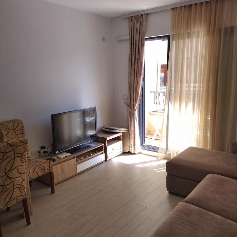 Apartmani Petrovac - One-Bedroom Apartment - 6