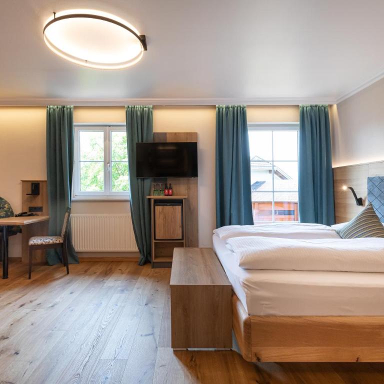 Hotel Frauenschuh Cafè - Familienzimmer mit Balkon - 3