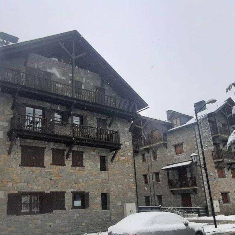 Apto. Edificio Lysandra, Anciles - Appartement 3 Chambres - 2