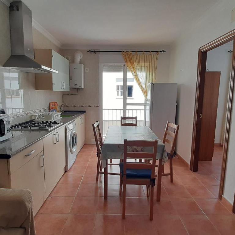 apto centrico Tirso de Molina solo familias - Apartamento - 6