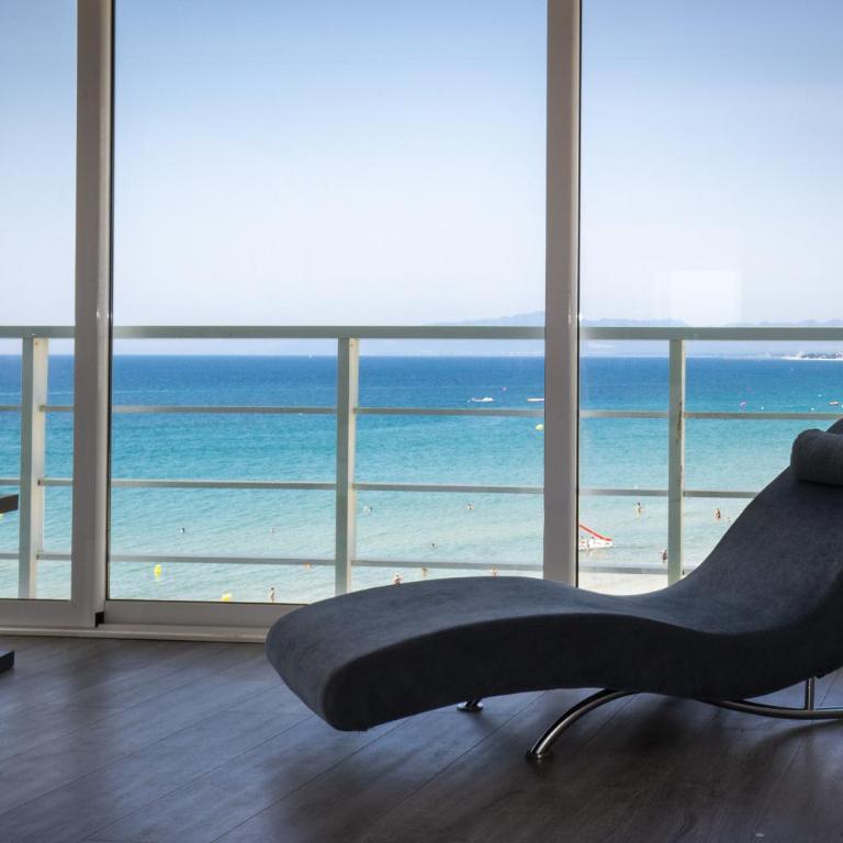GLAM ONLY FAMILIES Planet Costa Dorada - Apartment with Sea View - 20