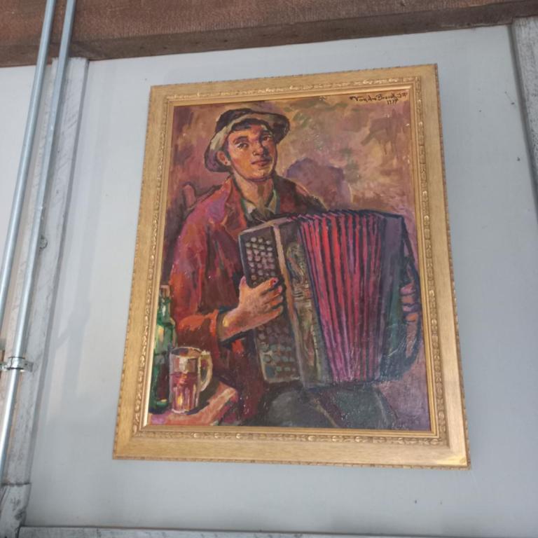 Accordeon - One-Bedroom Apartment - 10