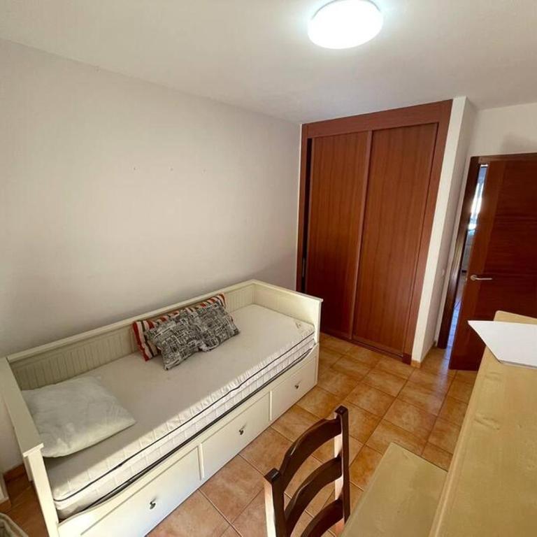 Habitación en apartamento o apartamento completo - Apartamento con terraza - 9