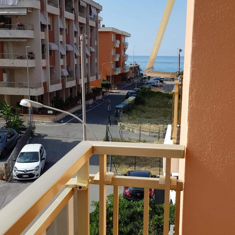 Casalmare Via Asse - Appartamento con 2 Camere da Letto - 4