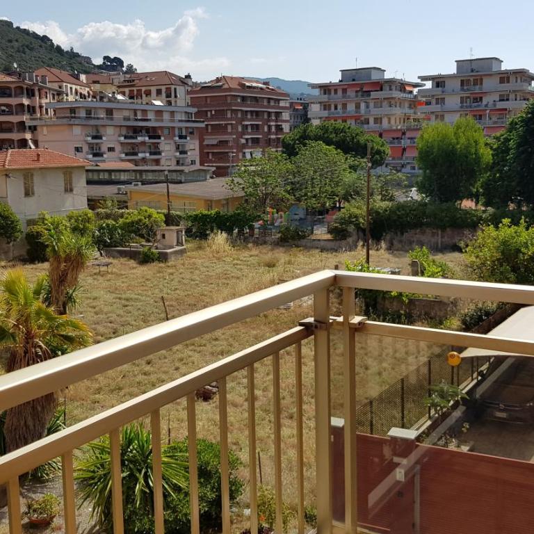 Casalmare Via Asse - Appartamento con 2 Camere da Letto - 45