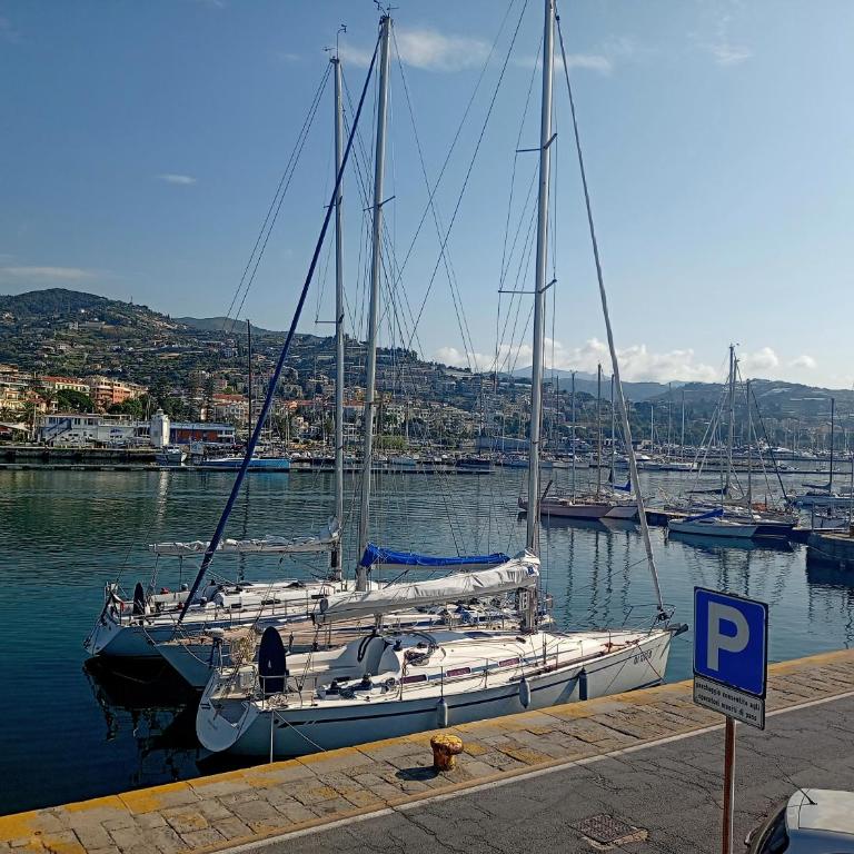 kaDevi Sanremo -centralissimo, parcheggio gratuito, bici- - Casa Vacanze - 57